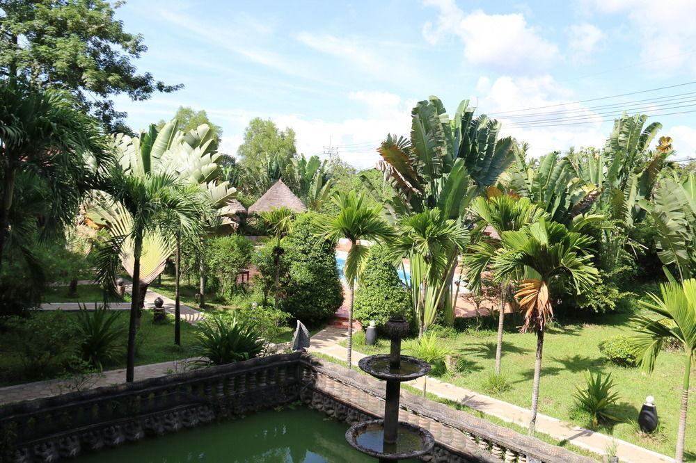 Angkor Spirit Palace Сиемрип Экстерьер фото